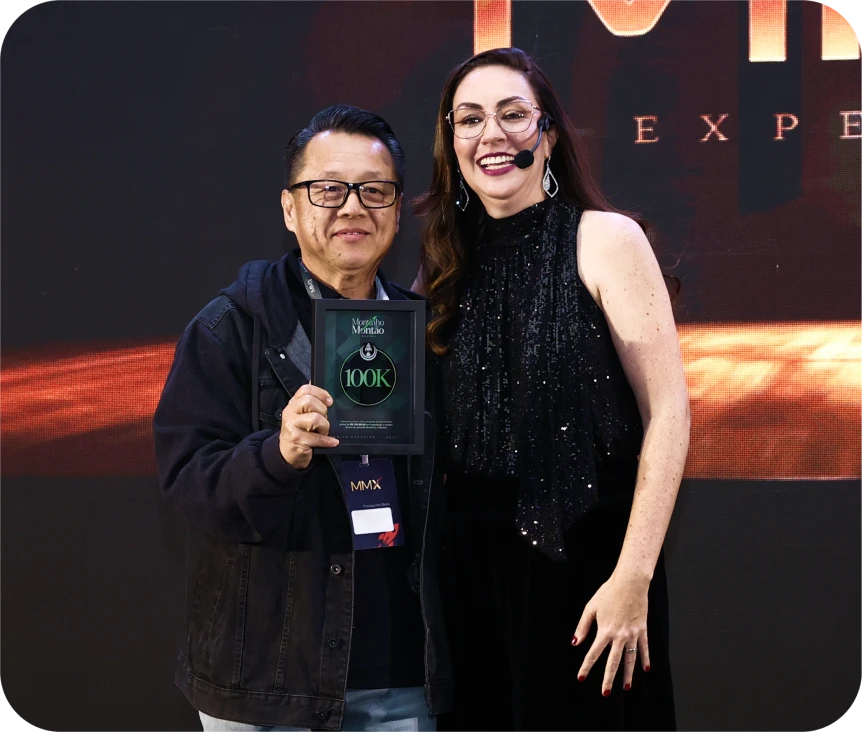 Entrega de placa MMX — premiação de aluno