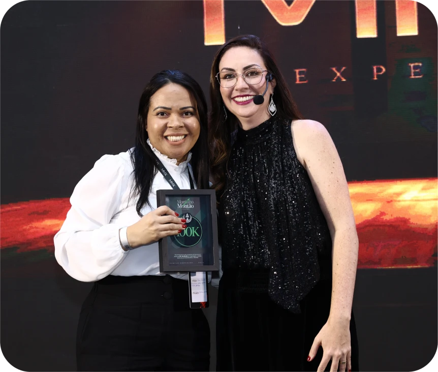 Entrega de placa MMX — premiação de aluno